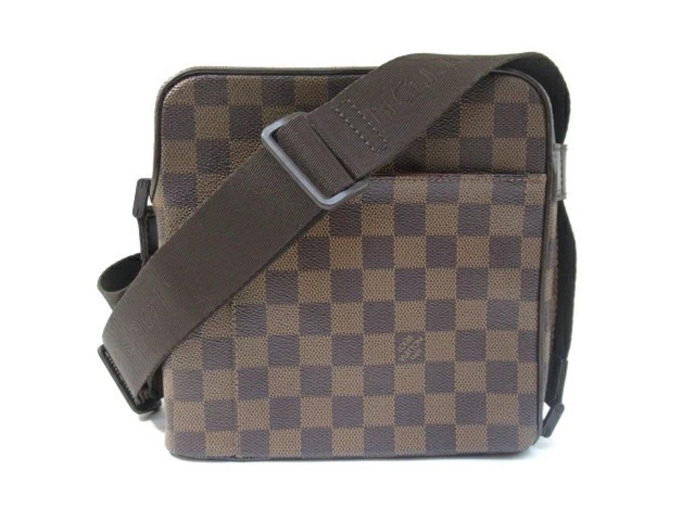 LOUIS VUITTON Olaf Shoulder Bag Damier